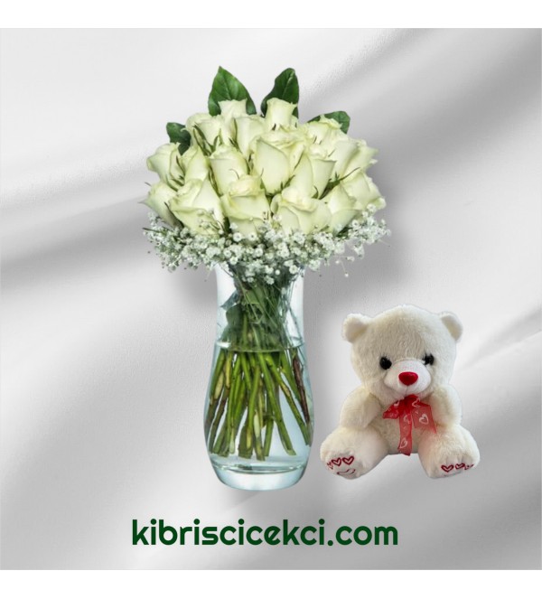 Vazoda 25 Beyaz Gül Ayıcık